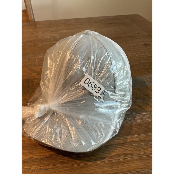 Lot Mens Golf Hots Caps PUMA Small Mediums White Black Gray Fitted Stretch - Picture 9 of 9